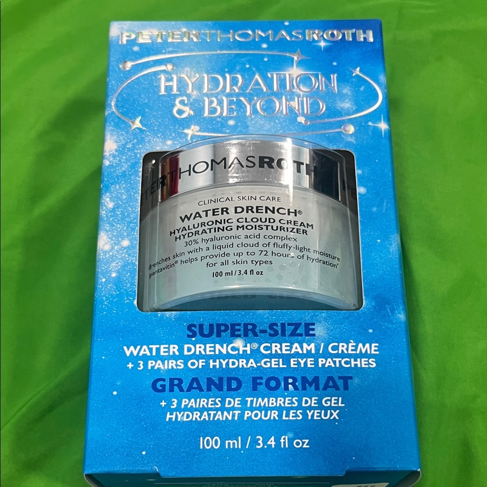 Peter Thomas Roth Water Drench Cloud Cream - White and Blue Packaging